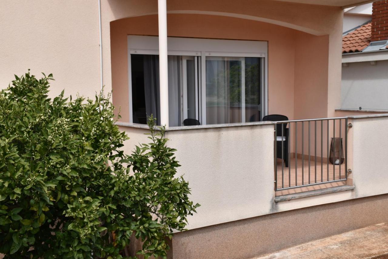 Apartments Ivan Zadar Exterior foto